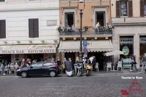 Bars at Piazza Venezia