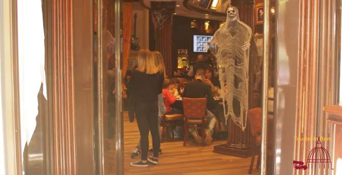 Rom Halloween Hard Rock Cafe