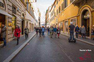 Roma novembre Via dei Coronari