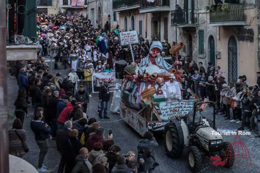 Carnevale a Rome Parata a Ronciglione