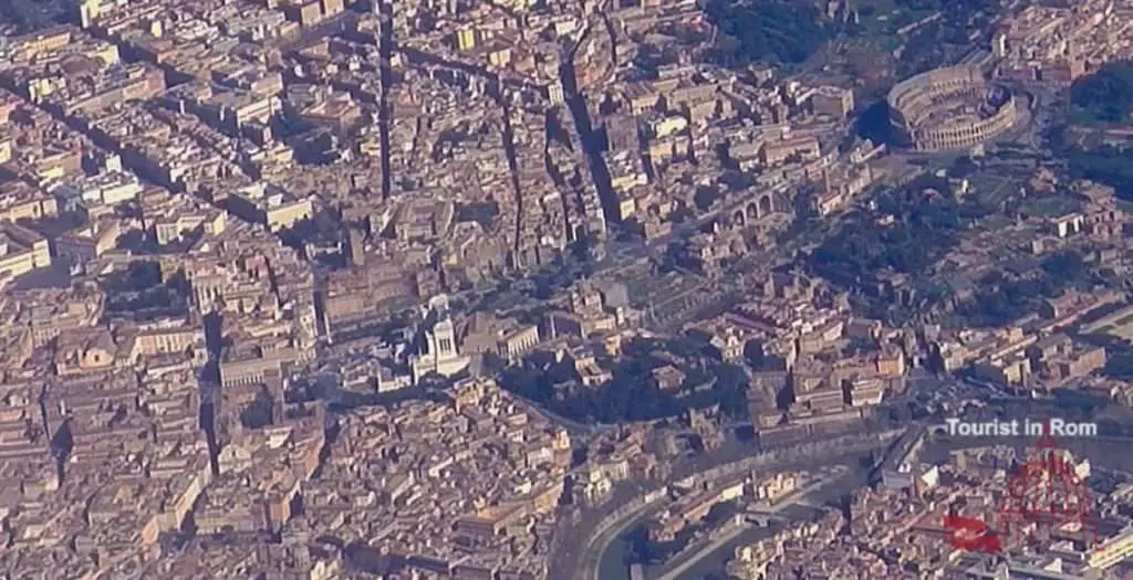3 giorni a Roma veduta aerea del Colosseo