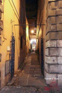 The Madonna dell'Archetto Rome alley