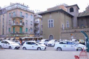 Taxi in Rome taxi rank Piazza Belli