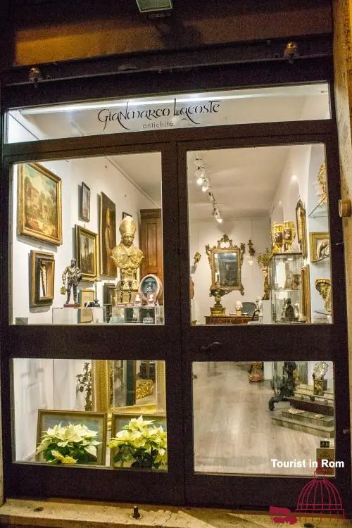 Photo Gallery Christmas shopping in via dei Coronari 2