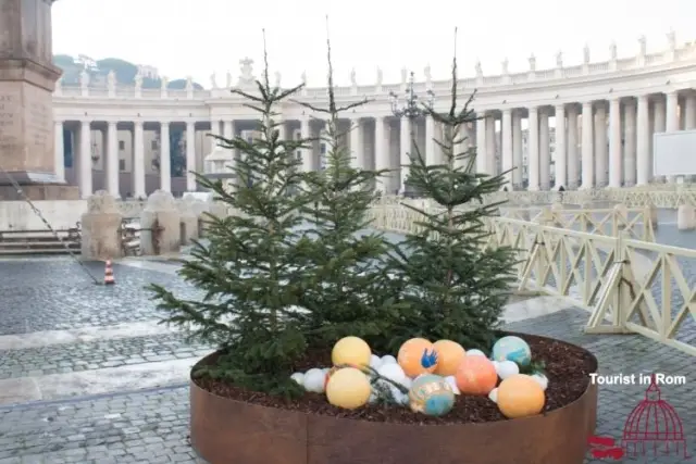 Christmas Crib 2016 on St. Peter's Square 17