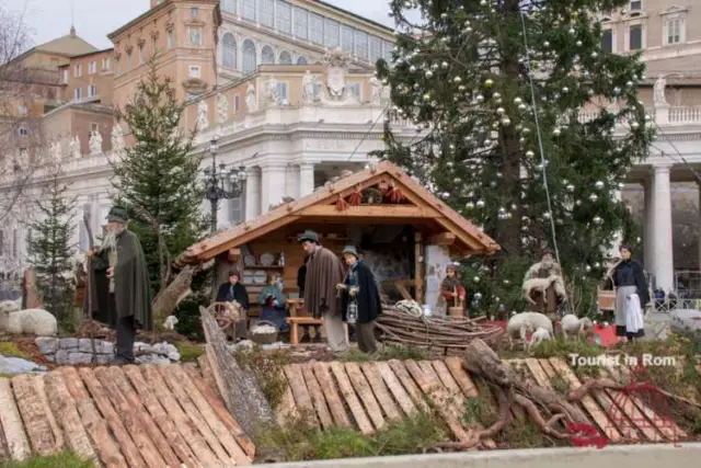 St. Peter's nativity scene · Nativity St Peter's Square 2019 14