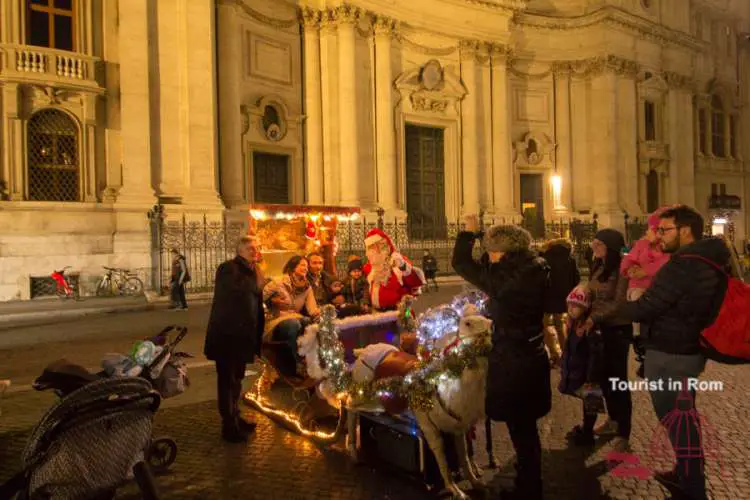 Piazza Navona Christmas Market · Rome Christmas Market 16