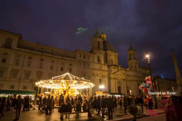 Piazza Navona Christmas Market · Rome Christmas Market 19
