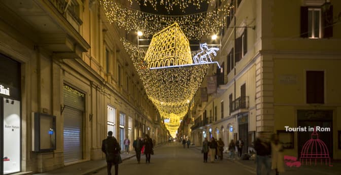 Passeggiata di Natale a Roma Via del Corso