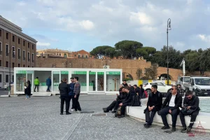 Pilgrims' office in Piazza Pia